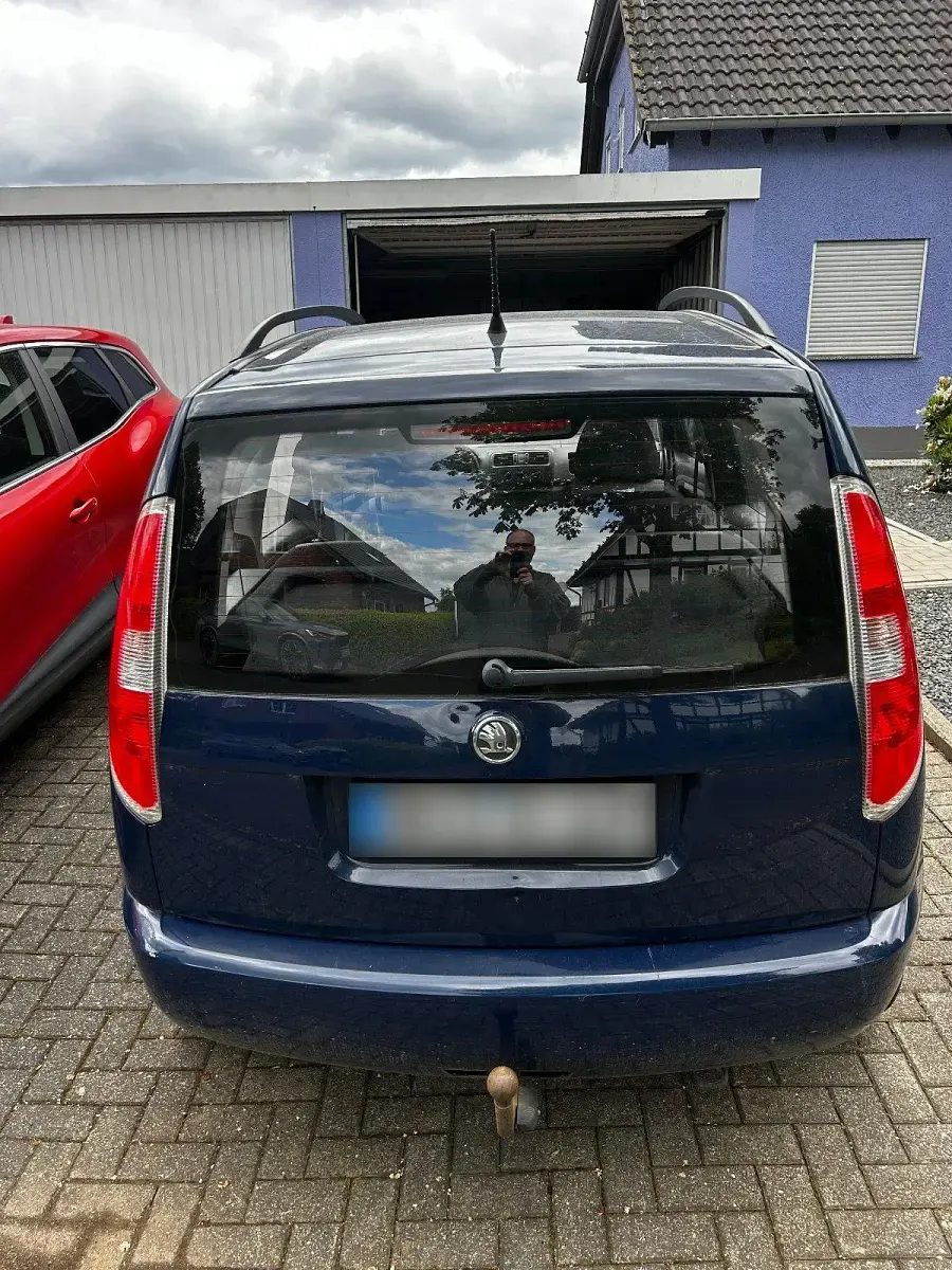 Gebraucht Skoda Roomster 70 PS (51 kW) 2014 Blau Van / Kleinbus