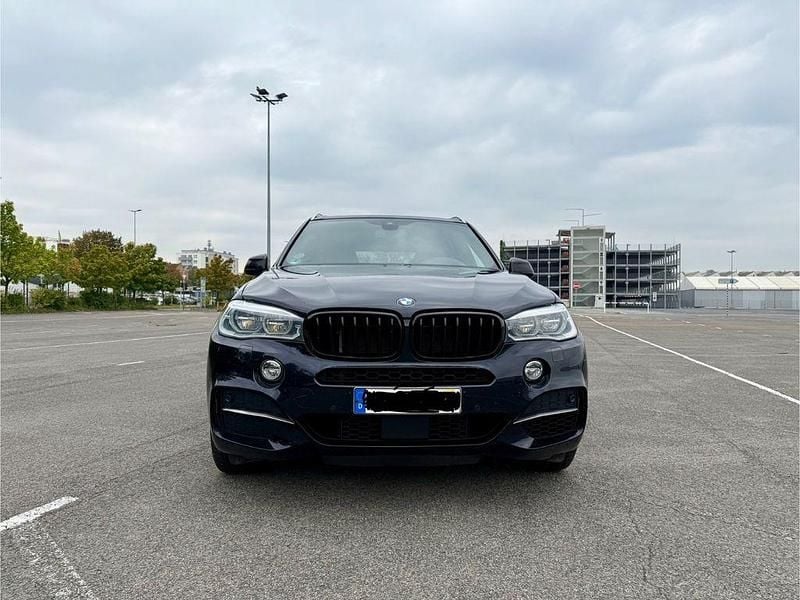 Blau Gebraucht 2013 BMW X5 M50 Sport Line SUV | 21.000 € (Superpreis) - Bild 1/4