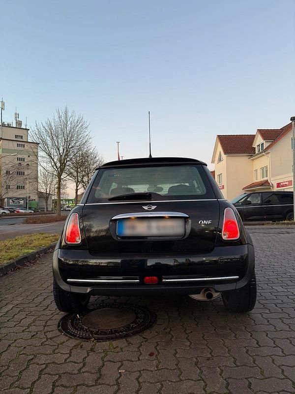 Second-hand Mini Cooper 90 CP (66 kW) 2005 Negru Hatchback