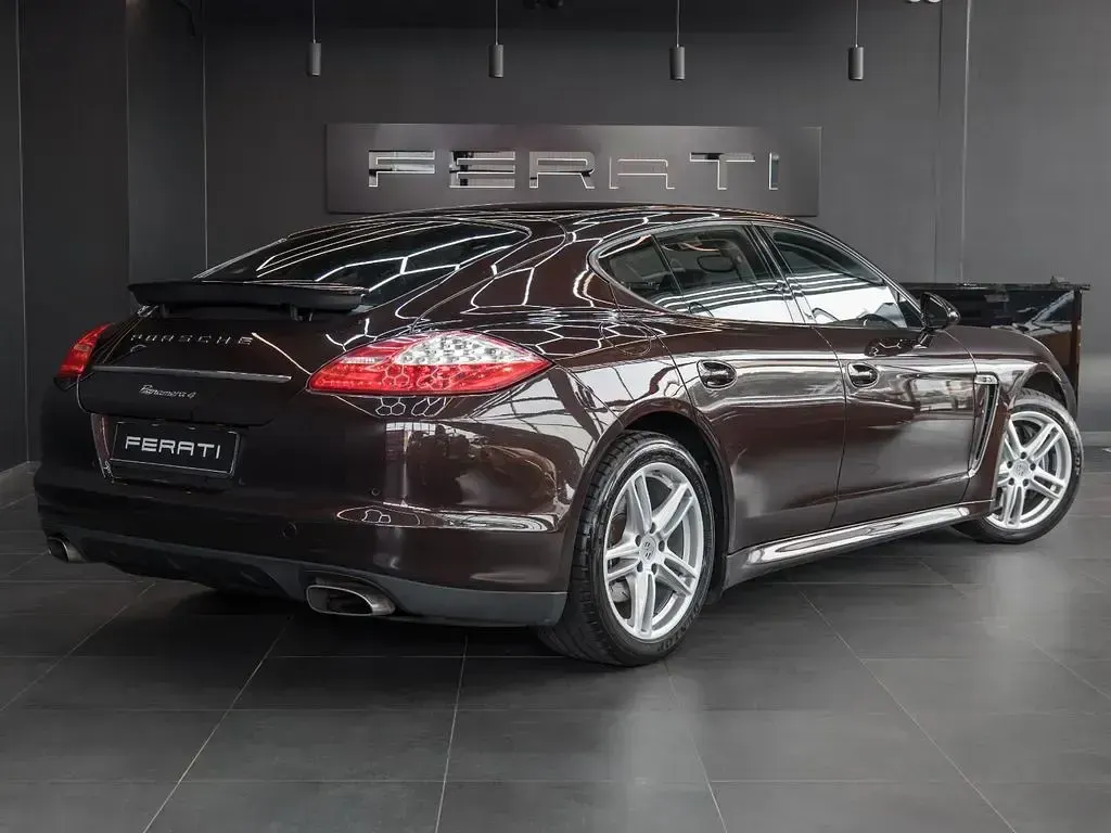 Gebraucht Porsche Panamera 4 299 PS (219 kW) 2012 Braun Kleinwagen