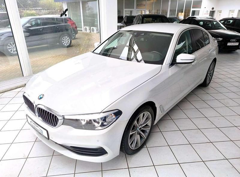 Gebraucht BMW 520 Performance 190 PS (139 kW) 2018 Weiß Limousine