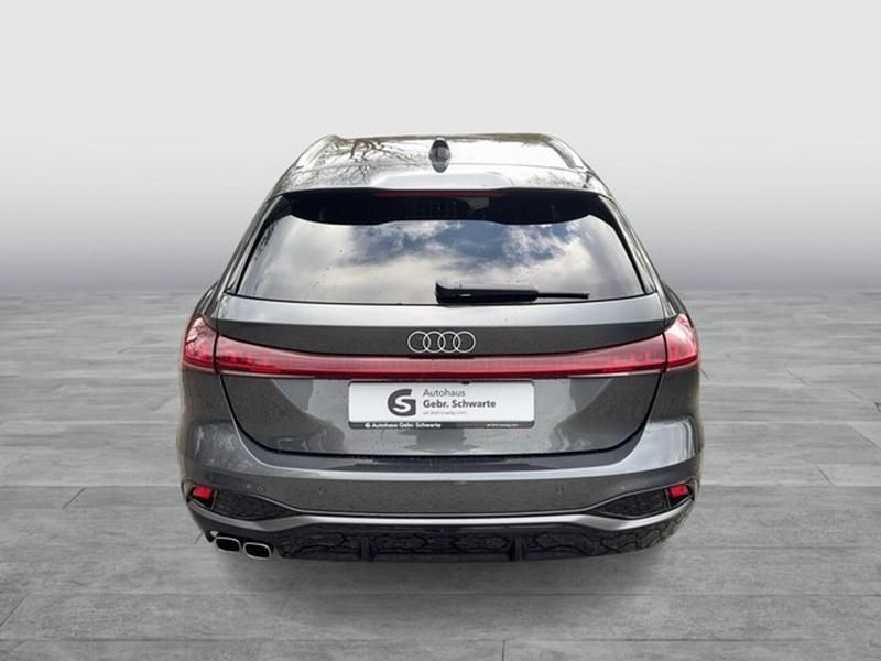 Second-hand Audi A5 S-Line 204 CP (150 kW) 2025 Gri Break