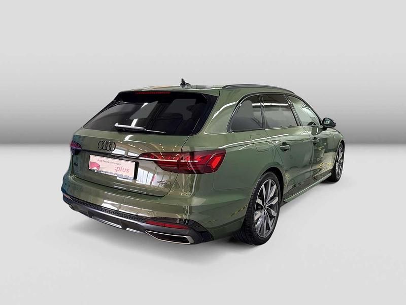 Gebraucht Audi A4 S-Line 204 PS (150 kW) 2024 Grün Kombi