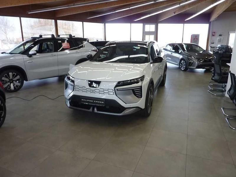 Neu Mitsubishi Eclipse Top 55 kW (75 PS) 2026 Weiß SUV
