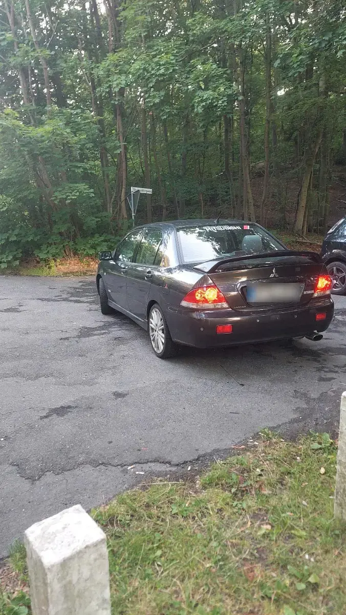 Gebraucht Mitsubishi Lancer 105 PS (77 kW) 2005 Schwarz Kombi