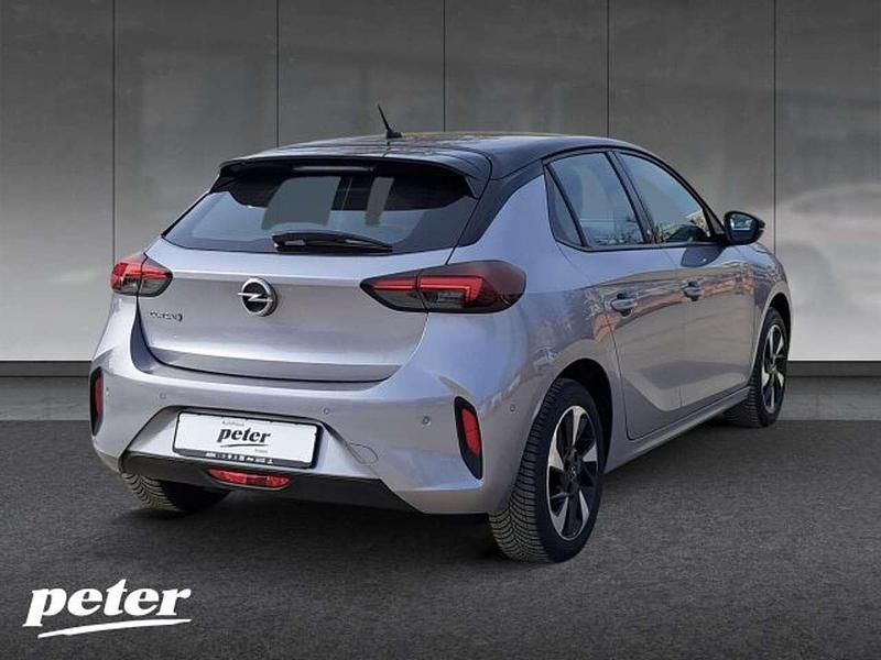 Gebraucht Opel Corsa-e GS Line 100 kW (136 PS) 2022 Kontrast grau/quarz silber Kleinwagen