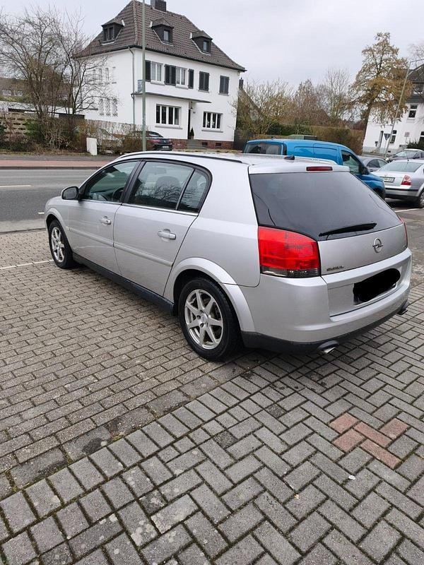 Gebraucht Opel Signum 175 PS (128 kW) 2004 Silber Kleinwagen