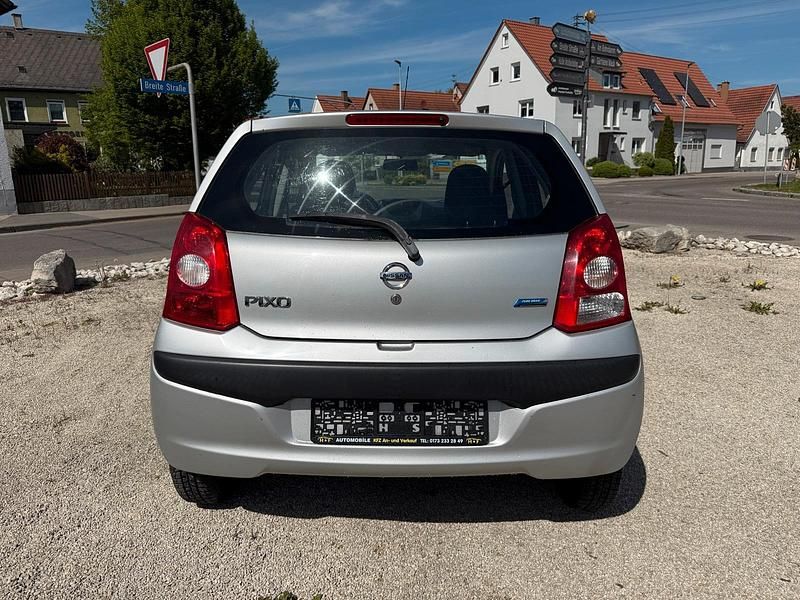 Gebraucht Nissan Pixo 60 PS (44 kW) 2009 Silber Kleinwagen
