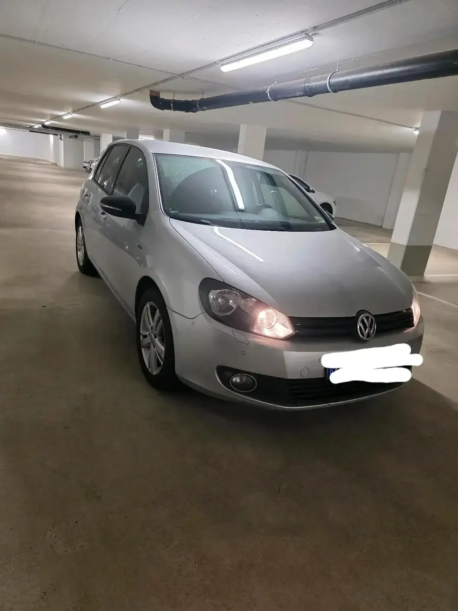 Gebraucht VW Golf VII Match 86 PS (63 kW) 2012 Silber Limousine