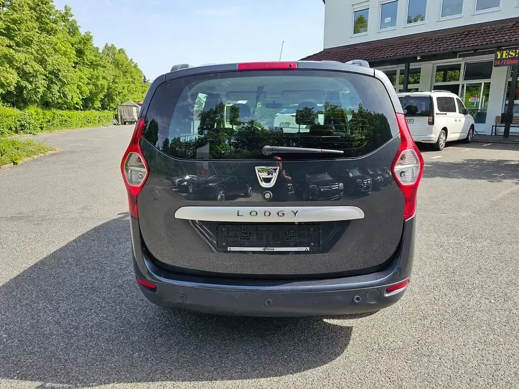 Gebraucht Dacia Lodgy 116 PS (85 kW) 2014 Grau Van / Kleinbus