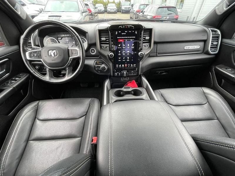 Gebraucht Dodge Ram 299 PS (219 kW) 2022 Rot Pickup