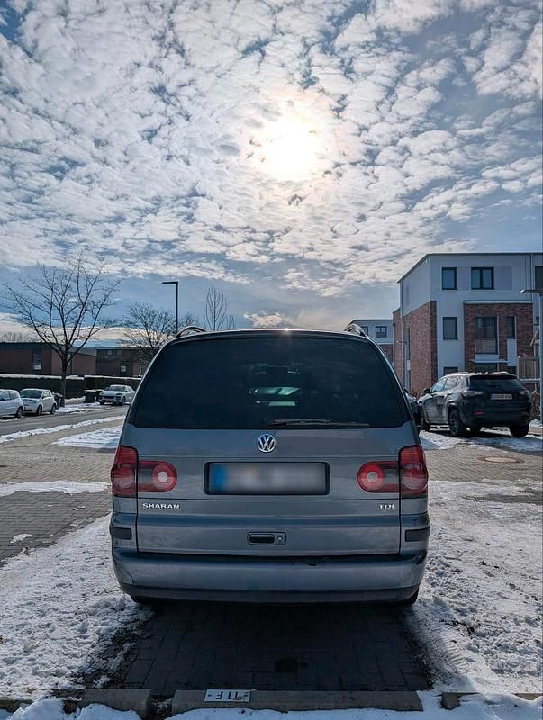 Gebraucht VW Sharan 116 PS (85 kW) 2010 Van / Kleinbus