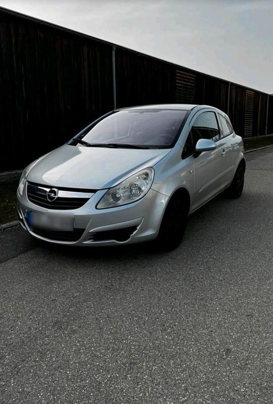 Gebraucht Opel Corsa 80 PS (58 kW) 2007 Silber Kleinwagen