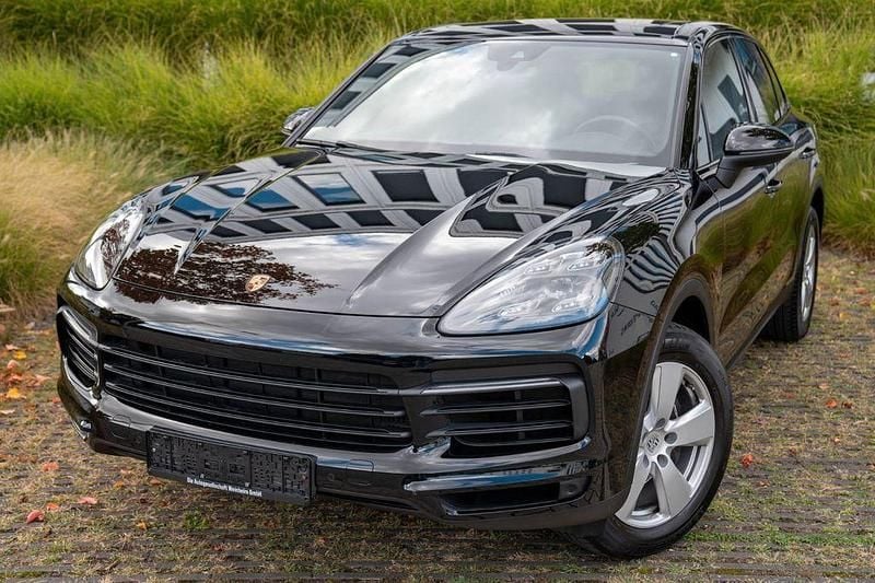 Schwarz Gebraucht 2019 Porsche Cayenne SUV | 60.000 € (Guter Preis) - Bild 1/4