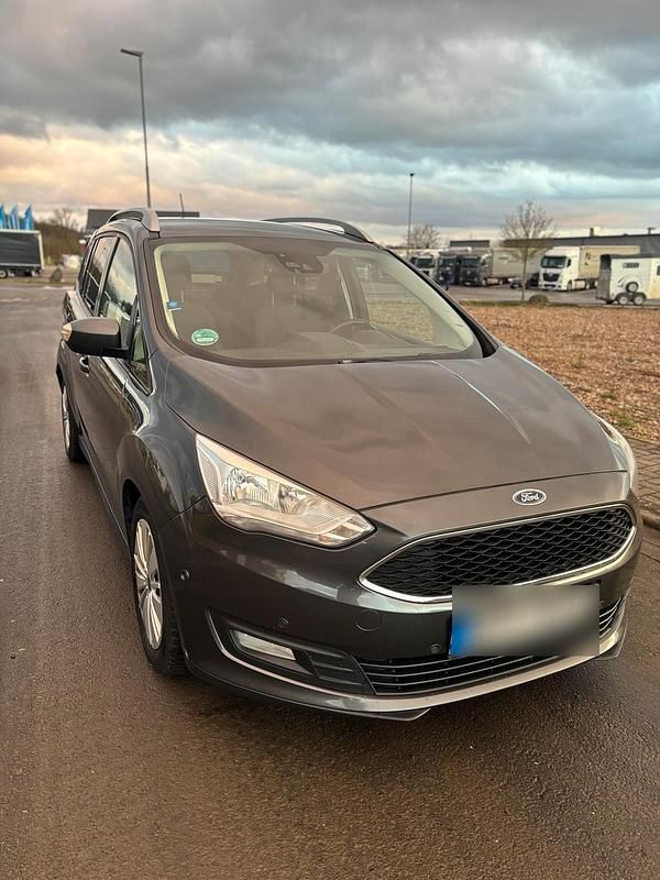 Gebraucht Ford Grand C-Max 149 PS (109 kW) 2017 Braun Van / Kleinbus