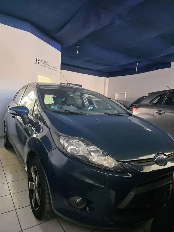 Gebraucht Ford Fiesta 82 PS (60 kW) 2009 Limousine