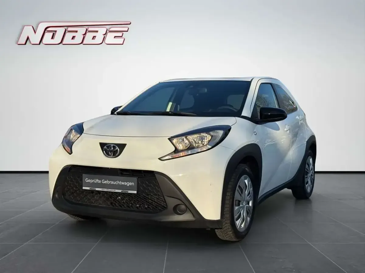 Gebraucht Toyota Aygo X Business Edition 72 PS (52 kW) 2024 SUV