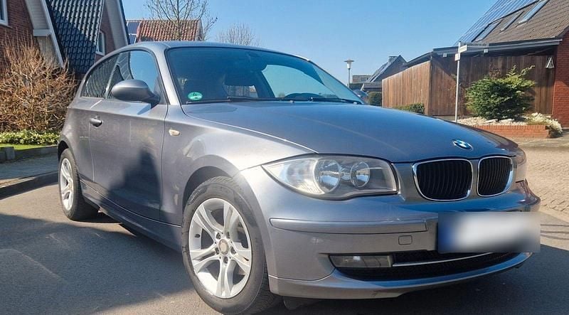 Gebraucht BMW 116 116 PS (85 kW) 2010 Silber Kleinwagen