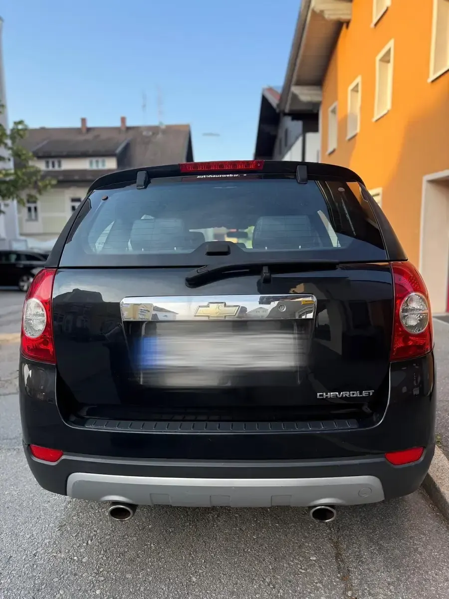Gebraucht Chevrolet Captiva 136 PS (100 kW) 2010 Schwarz SUV