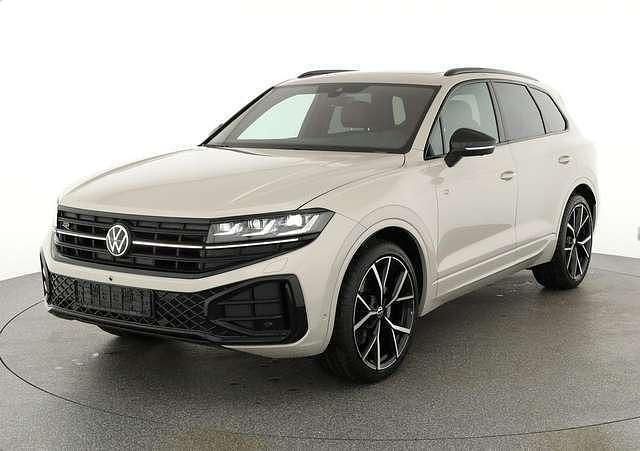 Gebraucht VW Touareg R-line 286 PS (210 kW) 2024 Beige metallic SUV