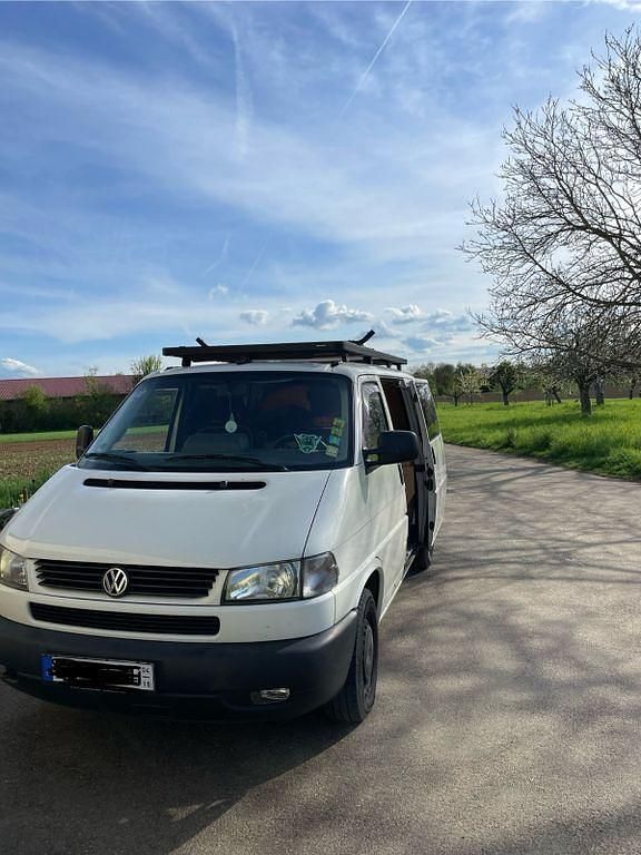 Weiß Gebraucht 2003 VW T4 Van | 10.000 € (Guter Preis) - Bild 1/4