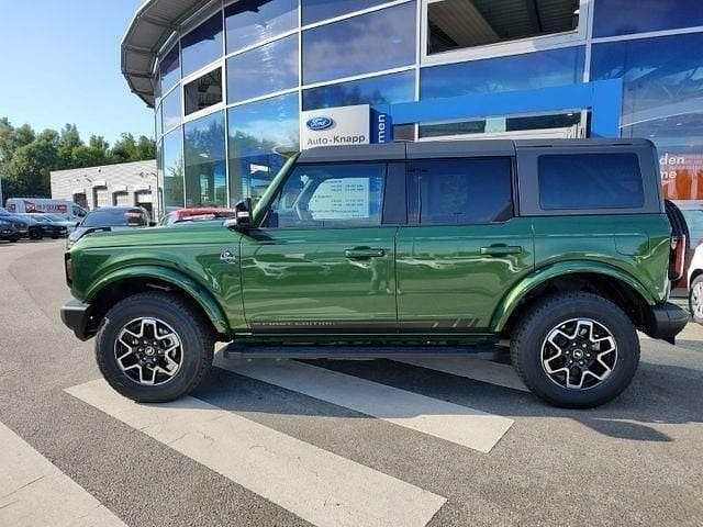 Gebraucht Ford Bronco Outer Banks 334 PS (245 kW) 2023 Eruption green SUV
