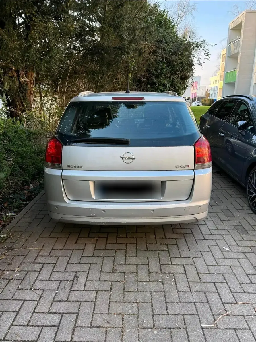 Gebraucht Opel Signum 150 PS (110 kW) 2006 Silber Kleinwagen