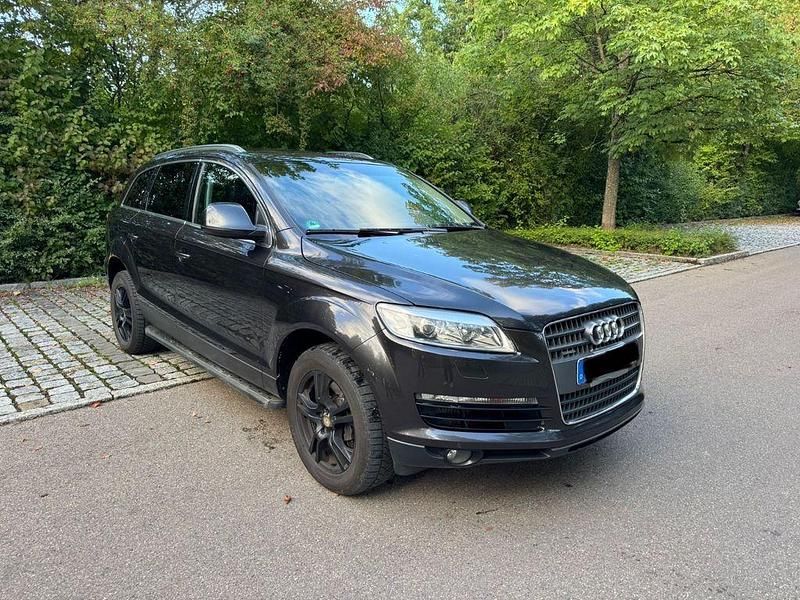 Schwarz Gebraucht 2006 Audi Q7 SUV | 4.900 € (Etwas zu teuer) - Bild 1/4