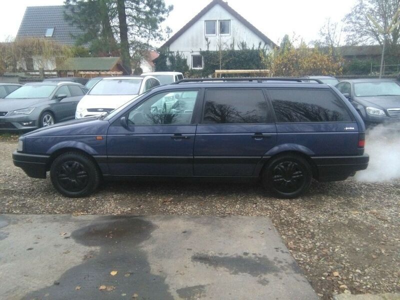 Gebraucht VW Passat 90 PS (66 kW) 1993 Blau Kombi