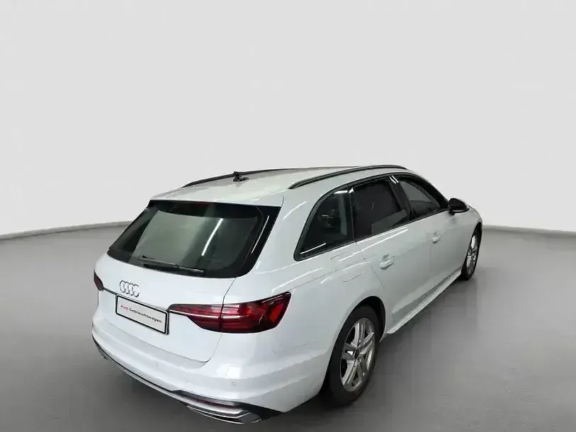 Second-hand Audi A4 Advanced Plus 150 CP (110 kW) 2024 Alb Break