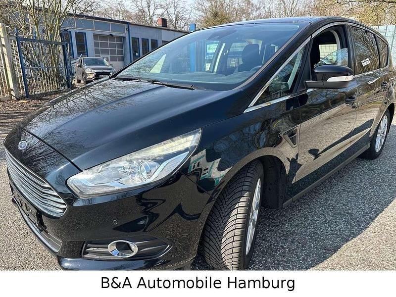 Gebraucht Ford S-MAX Titanium 150 PS (110 kW) 2016 Schwarz Van / Kleinbus
