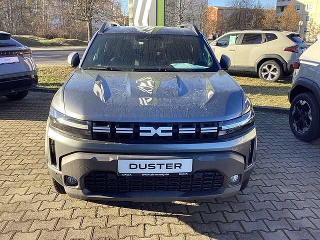 Neu Dacia Duster Journey 109 PS (80 kW) 2026 Grau schwarz SUV