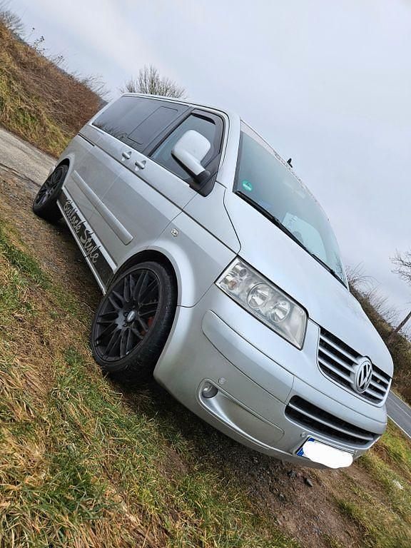 Silber Gebraucht 2004 VW T5 Van | 14.800 € (Etwas zu teuer) - Bild 1/4