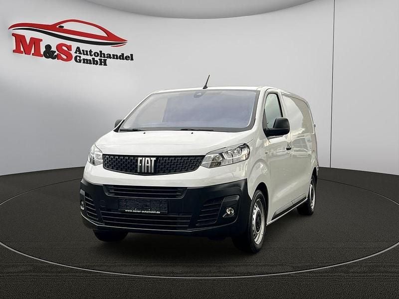 Weiß Gebraucht 2022 Fiat Scudo Van | 13.490 € (Guter Preis) - Bild 1/4