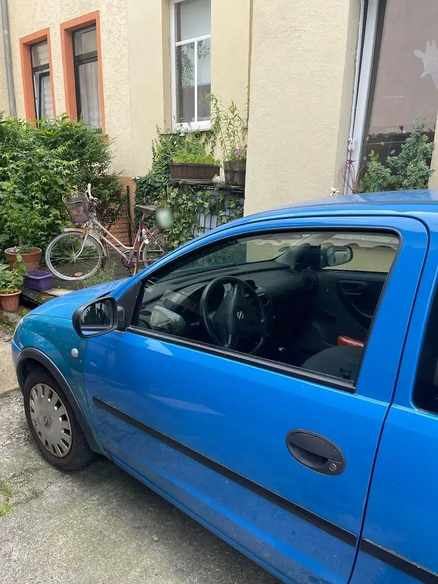 Gebraucht Opel Corsa 75 PS (55 kW) 2002 Blau Kleinwagen