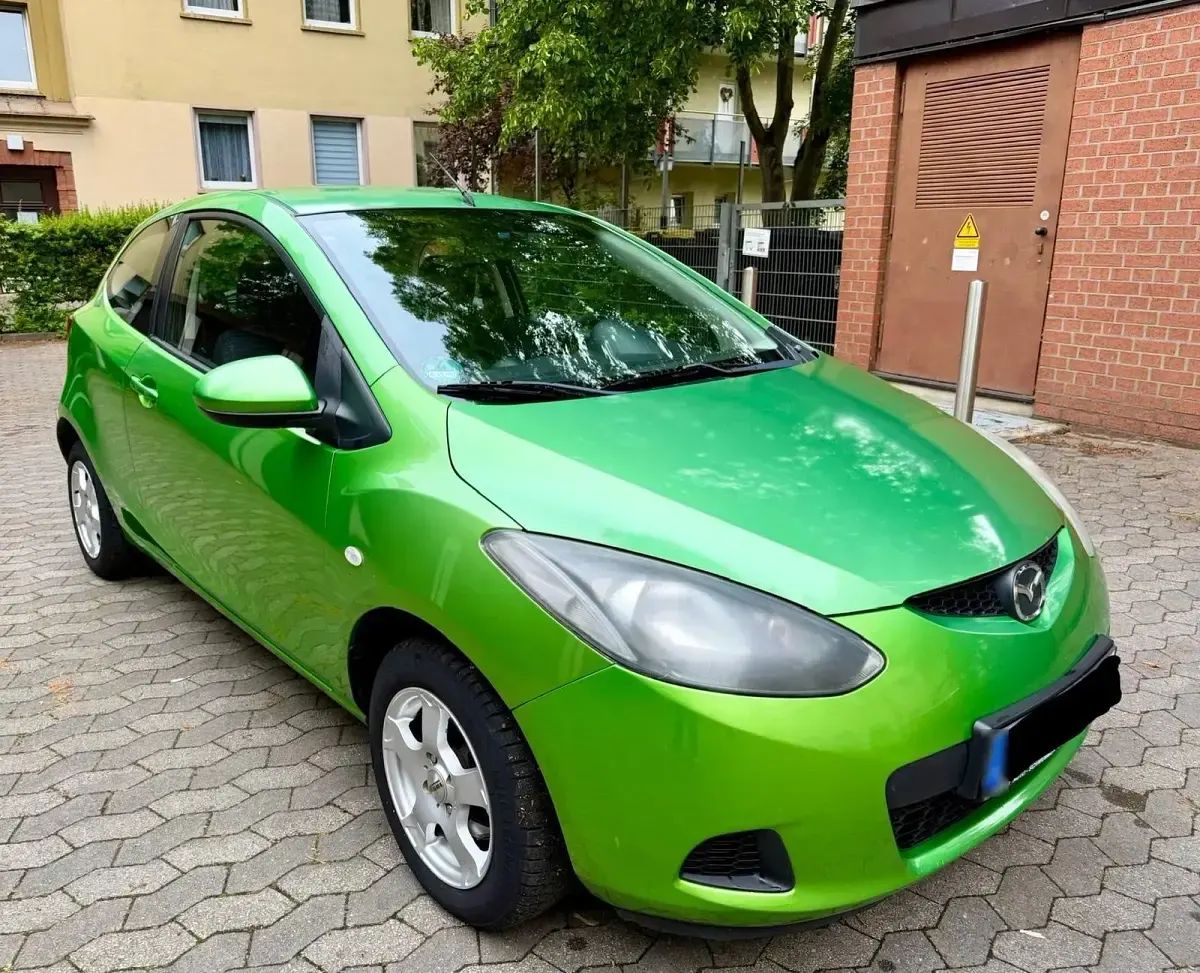 Brugt Mazda 2 80 HK (58 kW) 2008 Grøn Hatchback