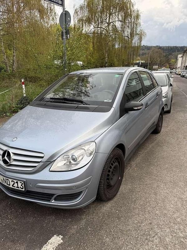 Gebraucht Mercedes B200 136 PS (100 kW) 2006 Van / Kleinbus