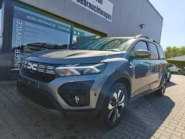 Ny Dacia Jogger Expression 2026 Grå MPV