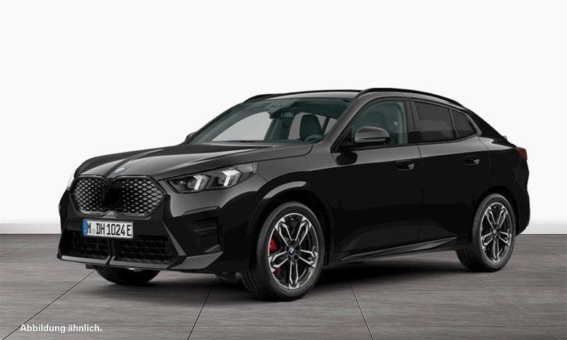 Schwarz Gebraucht 2025 BMW iX2 M Sport SUV | 59.930 € - Bild 1/3
