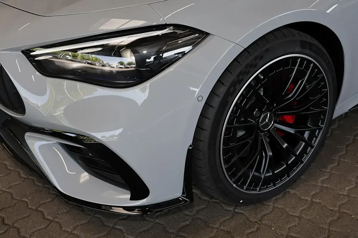 Gebraucht Mercedes CLE53 AMG AMG 449 PS (330 kW) 2026 Manufaktur alpingrau uni Cabrio