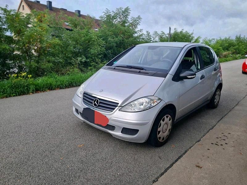 Silber Gebraucht 2005 Mercedes A150 Limousine | 1.000 € (Guter Preis) - Bild 1/4