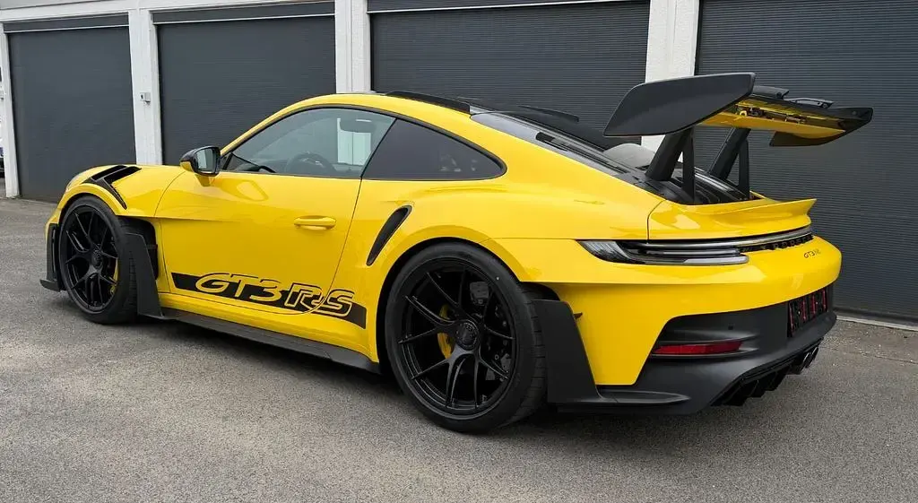 Gebraucht Porsche 911 GT3 RS 525 PS (386 kW) 2024 Gelb Coupé
