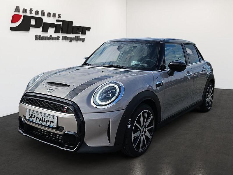 Grau Gebraucht 2022 Mini Cooper S Classic Kleinwagen | 29.900 € (Teuer) - Bild 1/4