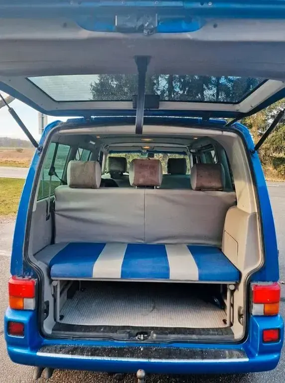 Używany VW T4 102 KM (75 kW) 2000 Niebieski Van