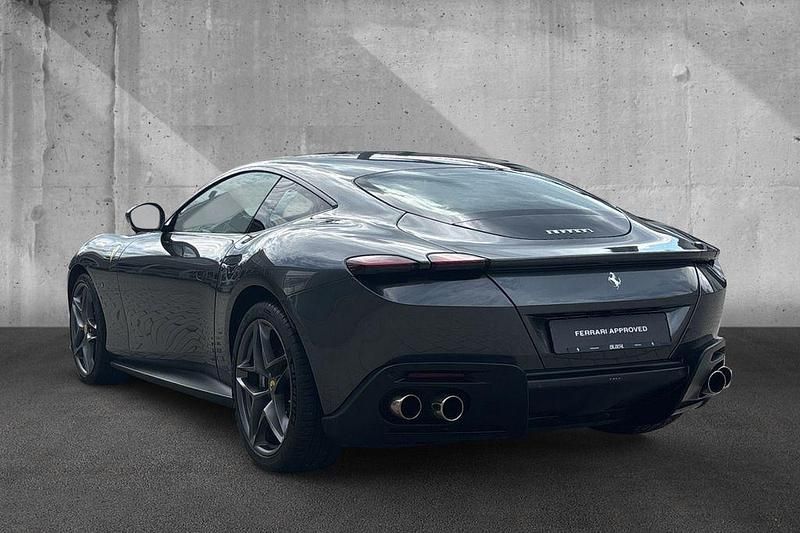Gebraucht Ferrari Roma 620 PS (456 kW) 2022 Grau Coupé