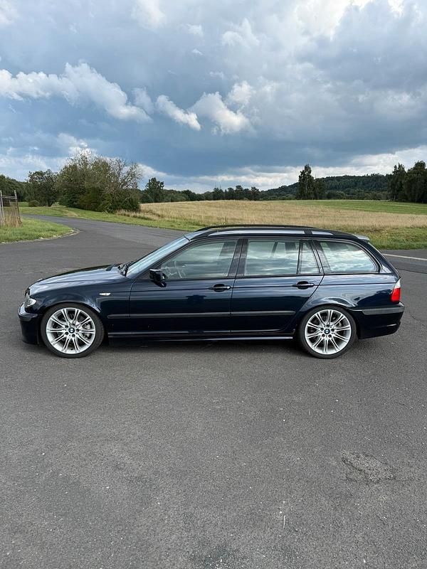 Blau Gebraucht 2004 BMW 330 M Sport Kombi | 5.800 € (Fairer Preis) - Bild 1/4