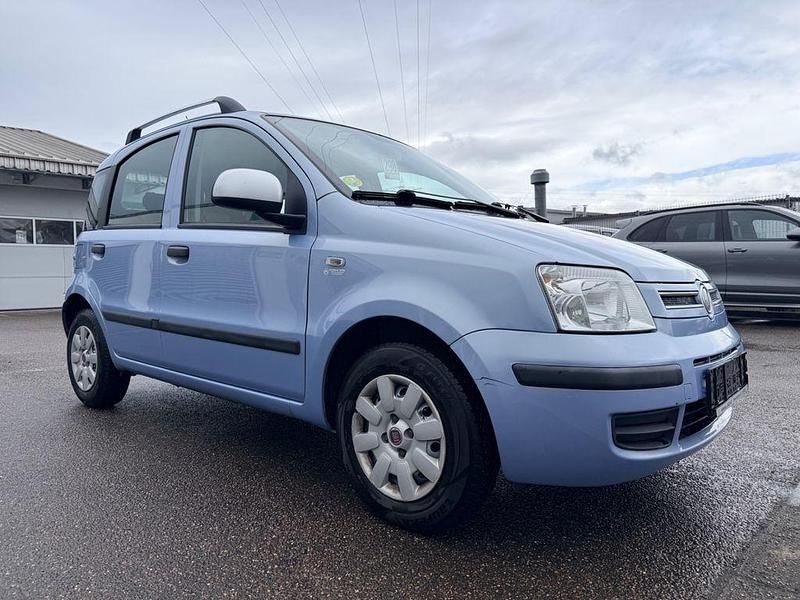 Gebraucht Fiat Panda Dynamic 60 PS (44 kW) 2010 Blau Kleinwagen