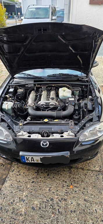Gebraucht Mazda MX5 110 PS (80 kW) 2002 Schwarz Cabrio