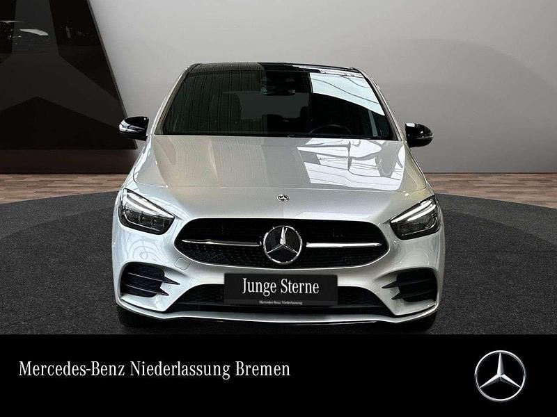 Silber Gebraucht 2021 Mercedes B250e AMG Van / Kleinbus | 28.490 € (Etwas zu teuer) - Bild 1/3