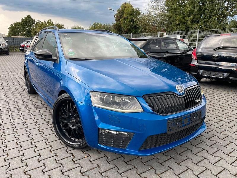 Blau Gebraucht 2014 Skoda Octavia RS Kombi | 9.999 € (Superpreis) - Bild 1/4